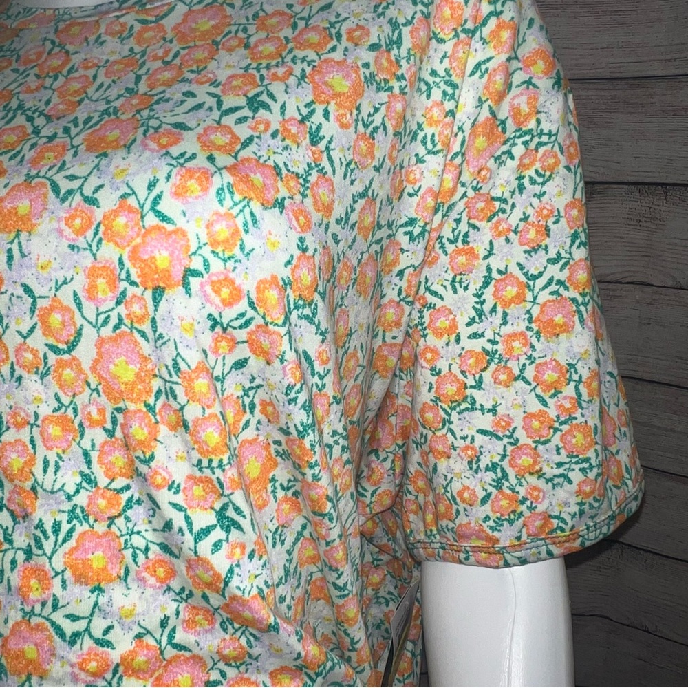 spring top - Picture 3 of 5